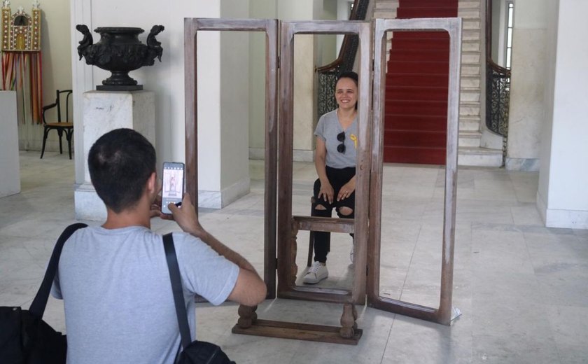 Projeto “Descolonize Desbinarize” realiza ciclo de atividades no Mupa