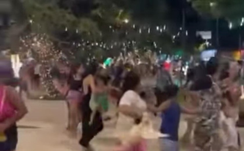 Após vídeo mostrando correria na Praça do Centenário, secretaria nega que tenha havido tiroteio