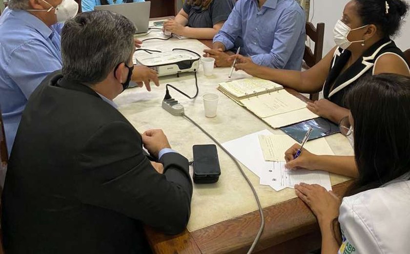 Uncisal e Braskem discutem realocação do Hospital Escola Portugal Ramalho