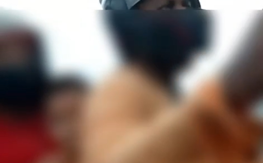 Motociclista sem habilitação é flagrado transportando criança sem capacete