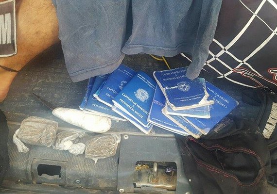 Operação em Anadia detém grupo suspeito com drogas e carteiras de trabalho