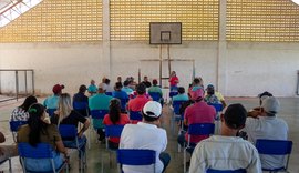 Revolta em Pão de Açúcar: tá faltando água porque fazendeiros estão impedindo tráfego de carro-pipa