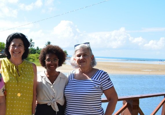 Embaixadora da Espanha visita Completo Ecológico Dunas de Marapé em Jequiá da Praia