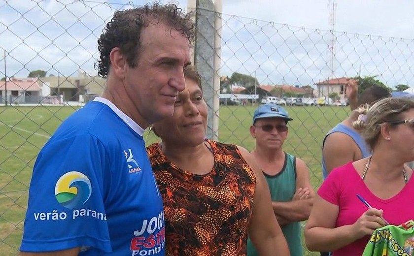 Kart, lancha e descanso: família recarrega Cuca para seu retorno ao Palmeiras