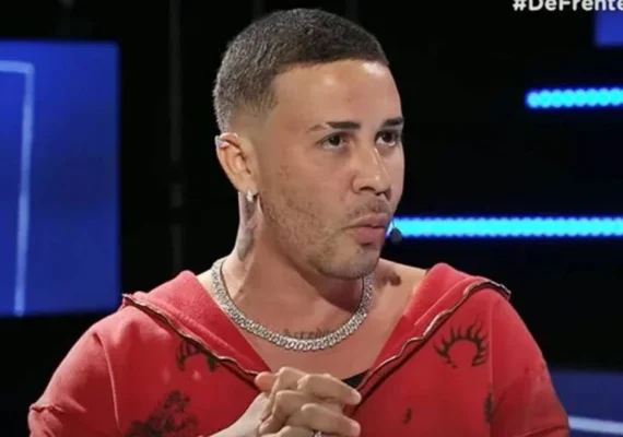 Carlinhos Maia abre o jogo sobre fim da amizade com Anitta: 'Ninguém é amigo de ninguém'