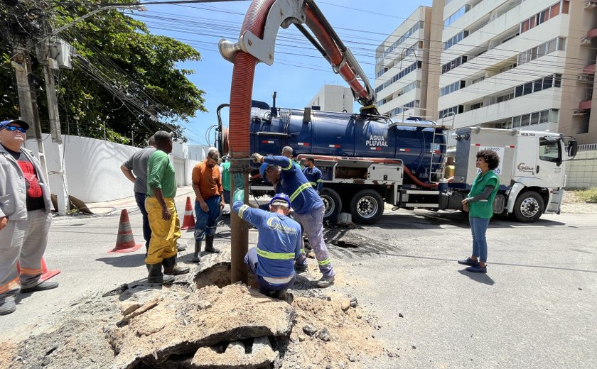 Prefeitura de Maceió retira mais de 300 toneladas de entulhos da rede de drenagem em novembro