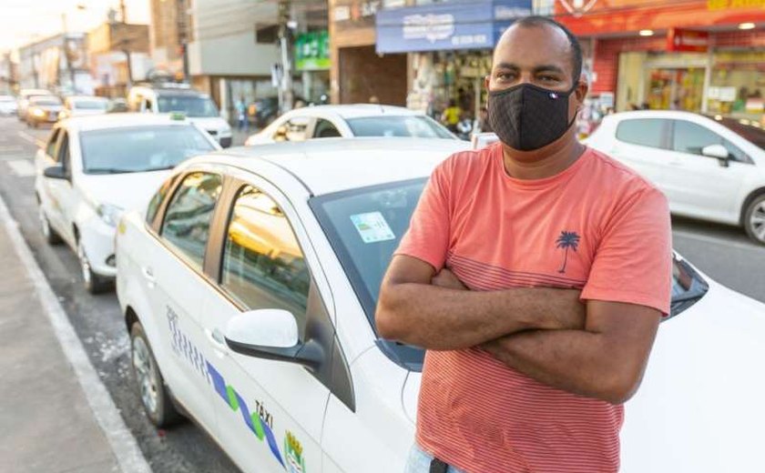 Taxistas e guias de turismo comemoram alta no movimento em Maceió