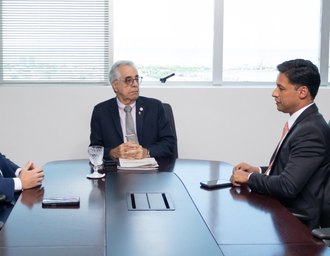 Presidente do TRE/AL recebe visita de cortesia do prefeito de Maceió
