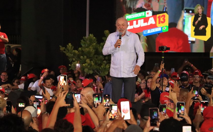 Lula promete acabar com as bets e defende base coesa