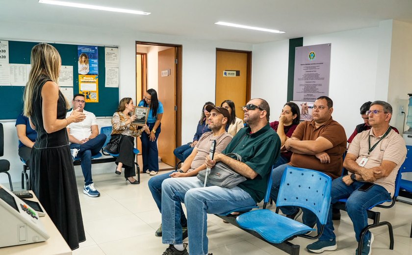 Em Arapiraca, mesários que atuarão na “Seção +Q Inclusiva” participam de treinamento