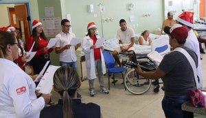 Cantata de Natal emociona pacientes e familiares no HE do Agreste