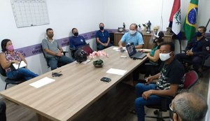 Fase amarela: Prefeitura orienta comerciantes e permissionários da orla