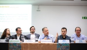 Renan Filho propõe criação de conselho para integrar trade turístico na definição de políticas