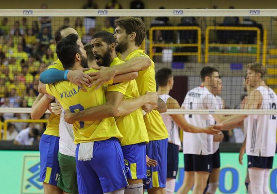 Brasil vence de virada e derruba invencibilidade dos Estados Unidos