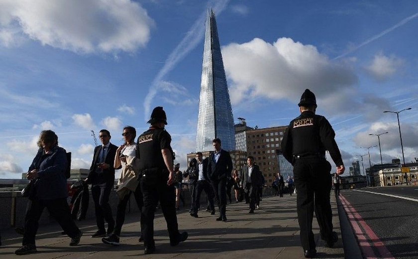 Três autores do ataque em Londres são identificados, diz polícia