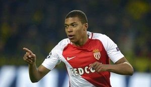 Mbappé brilha e dá vitória ao Monaco sobre o Borussia Dortmund