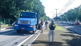 Operação Fluidez autua 23 veículos na Fernandes Lima por circulação irregular