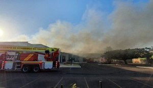 Incêndio atinge shopping atacadista em Maringá