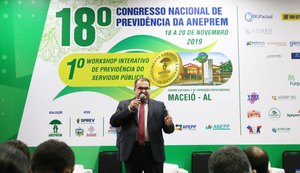 Secretário da Fazenda palestra sobre situação previdenciária de Alagoas