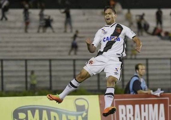 Vasco vence Madureira na estreia de Milton Mendes