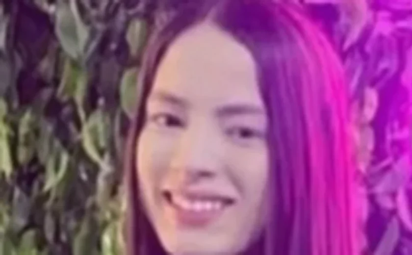 Colisão entre motocicletas deixa estudante morta e outras três pessoas feridas