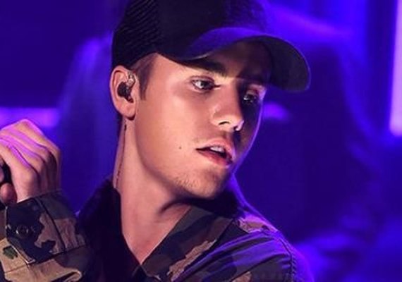 Mansões de R$ 200 mil e chef 24h marcam vinda de Justin Bieber ao Brasil