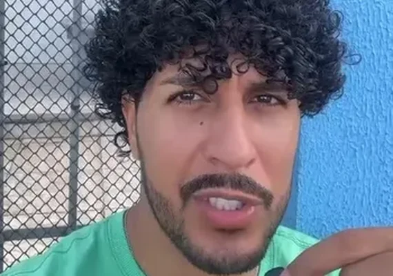 Influenciador ironiza vitória de Flávio Bolsonaro em Maceió: “Tá se achando Balneário Camboriú”