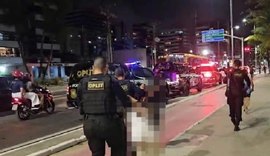 Três suspeitos de tráfico de drogas são presos na orla de Ponta Verde