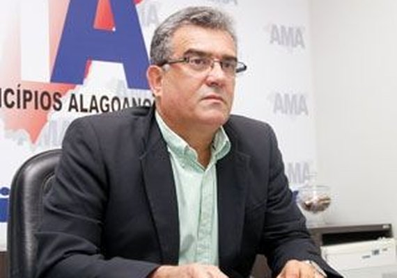 Jorge Dantas expõe seu ponto de vista sobre a “estranha” renúncia de prefeito