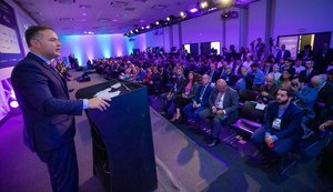 'O Brasil tem pressa para modernizar sua logística, voltar a crescer e a gerar empregos', diz Renan Filho