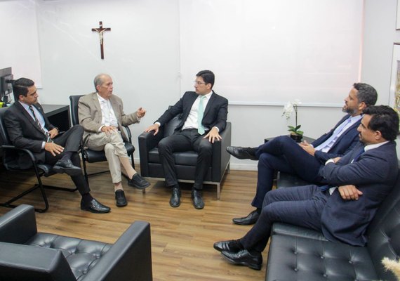 CGJ dialoga com Polícia Civil sobre gestão de bens apreendidos