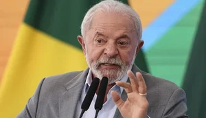 Lula anuncia medidas de crédito para MEIs e pequenos negócios em meio à campanha eleitoral