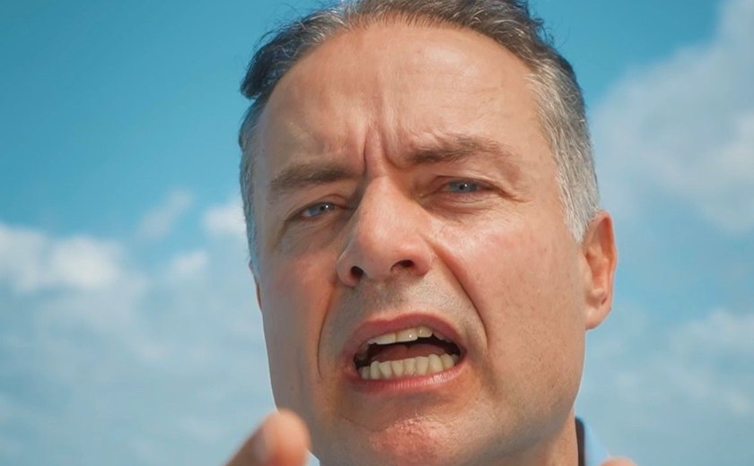 Renan Filho rebate ataques de JHC sobre o VLT: 'Nunca fez nada pelo interior de Alagoas'