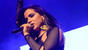 Anitta fatura mais de R$ 1 milhão em campanhas publicitárias