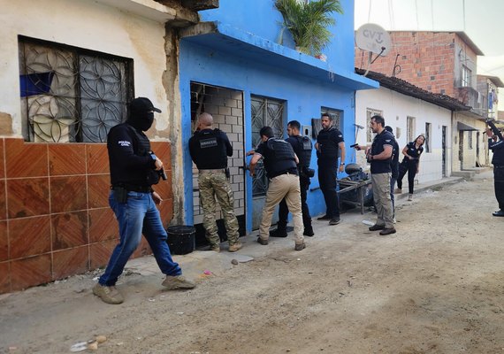 Polícia Civil prende 21 pessoas envolvidas em crimes durante a Operação Natal Seguro