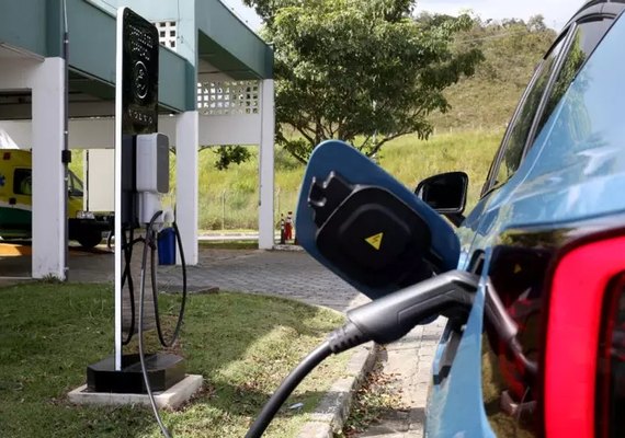 Projeto que isenta de IPVA carros elétricos e híbridos em Alagoas é aprovado
