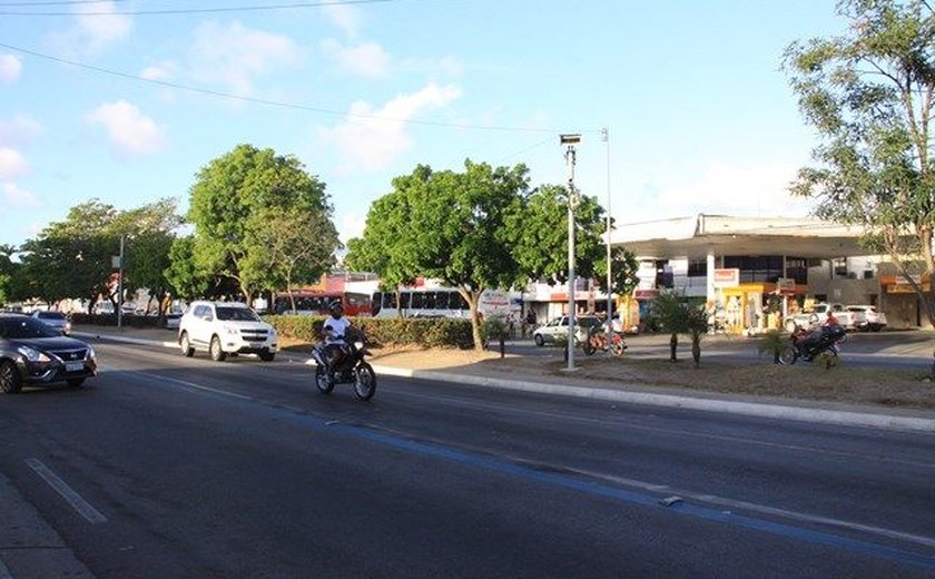 Condutores denunciam multa indevida em Maceió