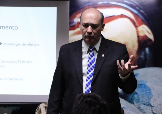 Com corte no orçamento, novo reitor da Ufal garante manter atividades