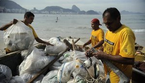 No RJ, ONGs promovem ações para conscientizar sobre limpeza de oceanos