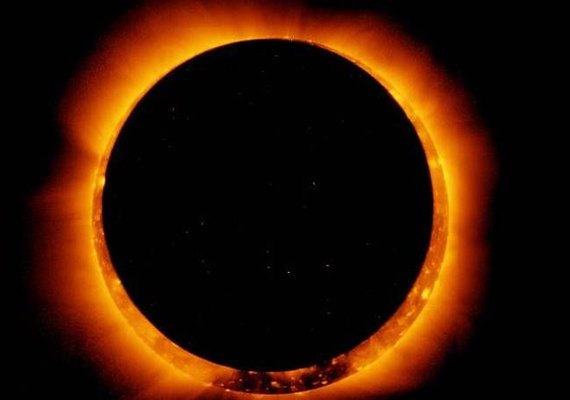 Domingo de carnaval terá eclipse solar no Brasil