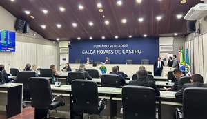 Vereadores de Maceió aprovam alteração na Lei Orgânica para adequação das emendas