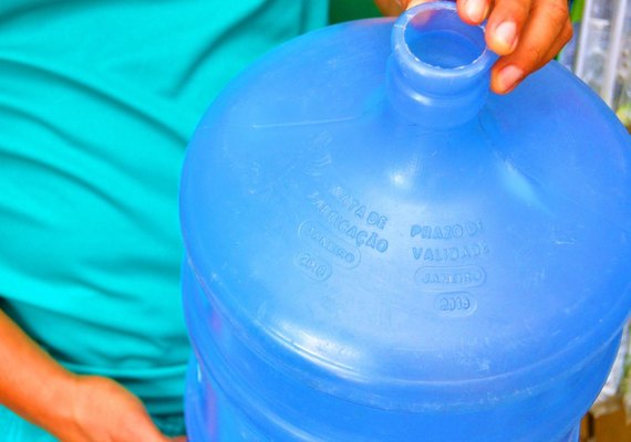Vigilância Sanitária Estadual alerta para validade dos galões de água mineral