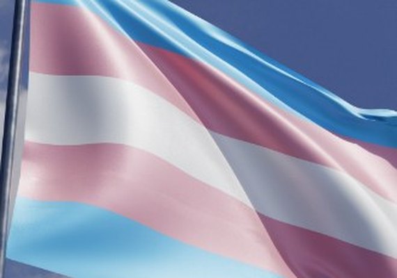 Ufal aprova cotas para travestis, transexuais, transgênero e não binários