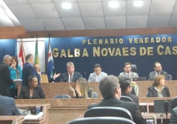 Volta aos trabalhos na Câmara Municipal de Maceió teve sessão rápida