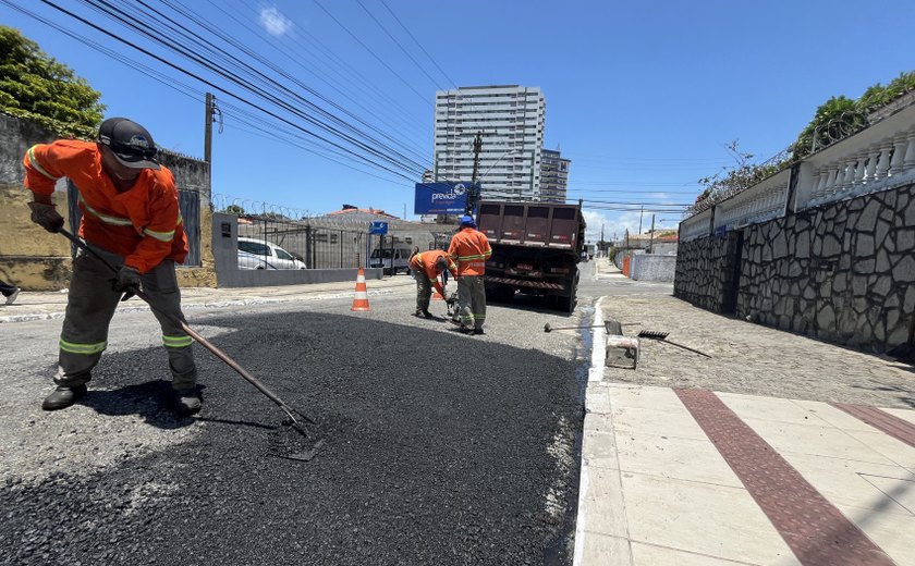 Operação Tapa-Buraco contemplou 96% dos bairros de Maceió em outubro