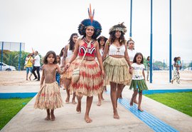 Seduc lança livro de professores sobre os povos indígenas