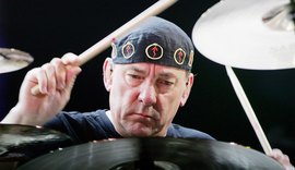 Neil Peart, lendário baterista do Rush, morre aos 67 anos