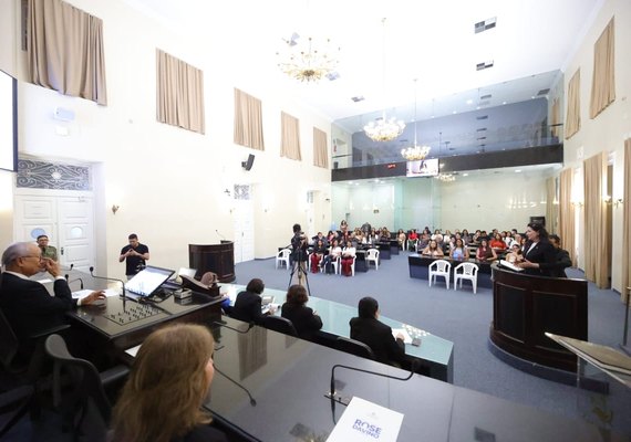 Assembleia debate doenças cardiovasculares como principal causa de morte entre mulheres