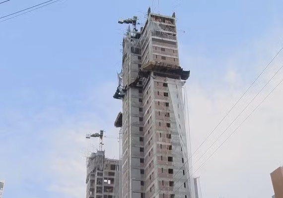 Incêndio em prédio de Recife é controlado e polícia investiga causas