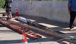 Homem morre após ser atingido por poste na zona rural de São Miguel dos Campos